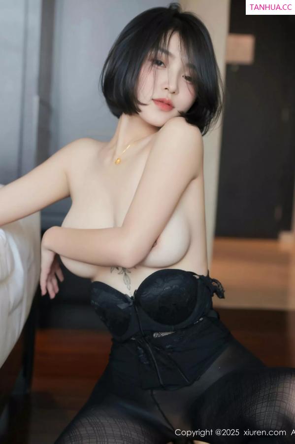   [XiuRen]高清写真图 2025.03.27 No.10076 汐子 魅惑黑丝第68张图片